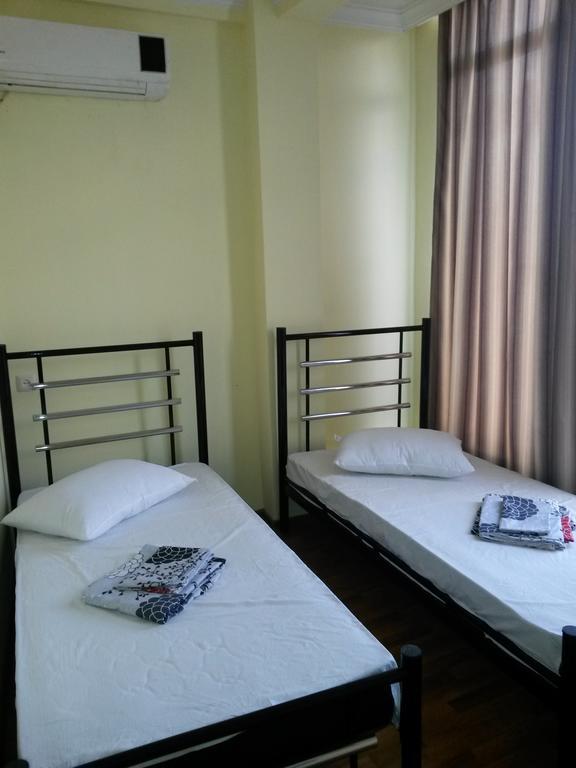 George Dom Hotell Batumi Rum bild