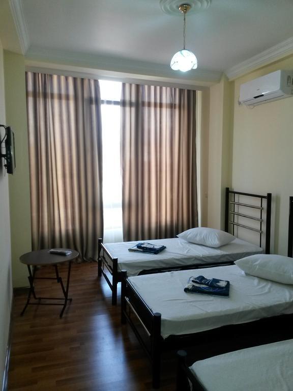 George Dom Hotell Batumi Rum bild